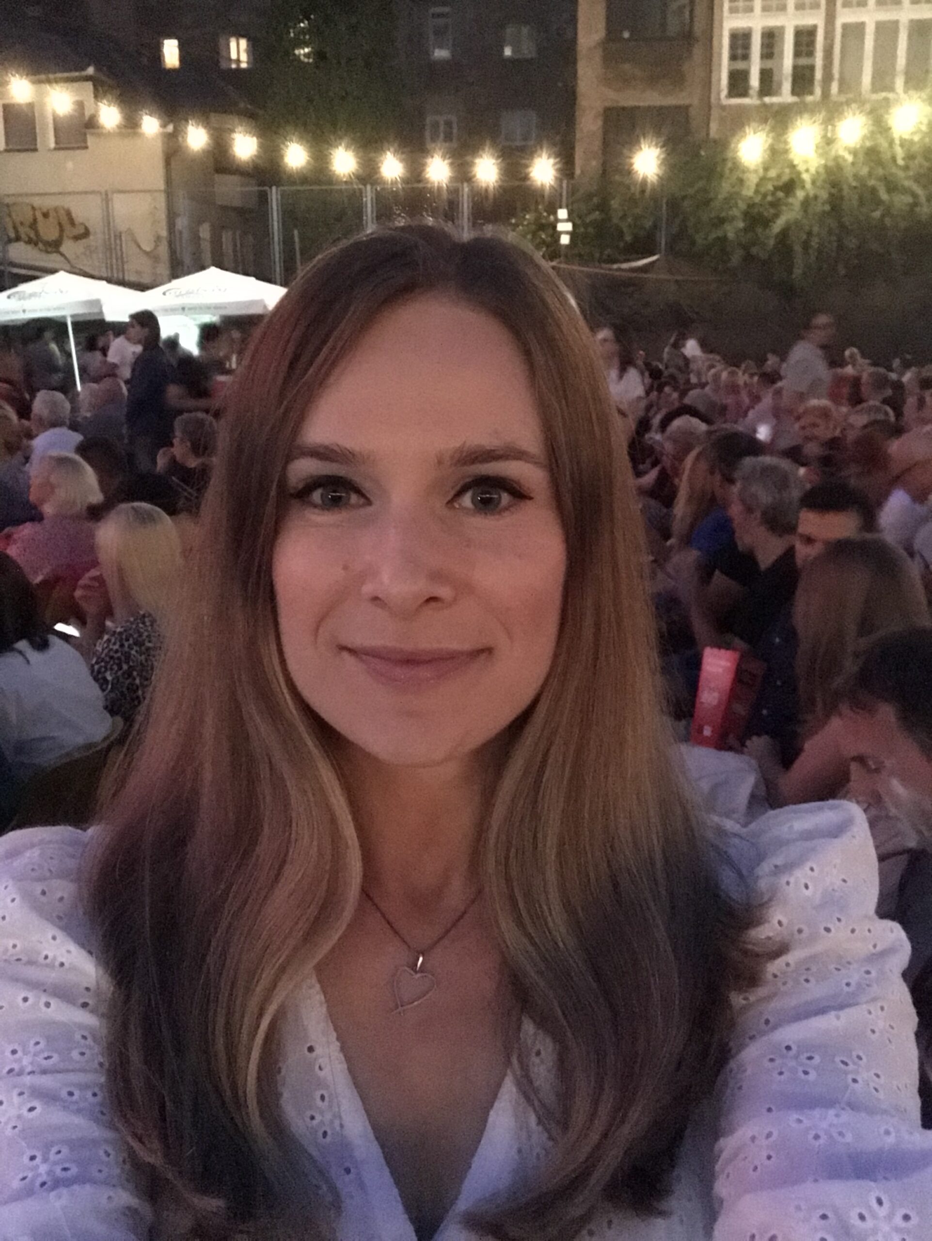 From Scholarship Recipient to Friend of New Generations: Nadira Berbić Shares the Magic of SFF